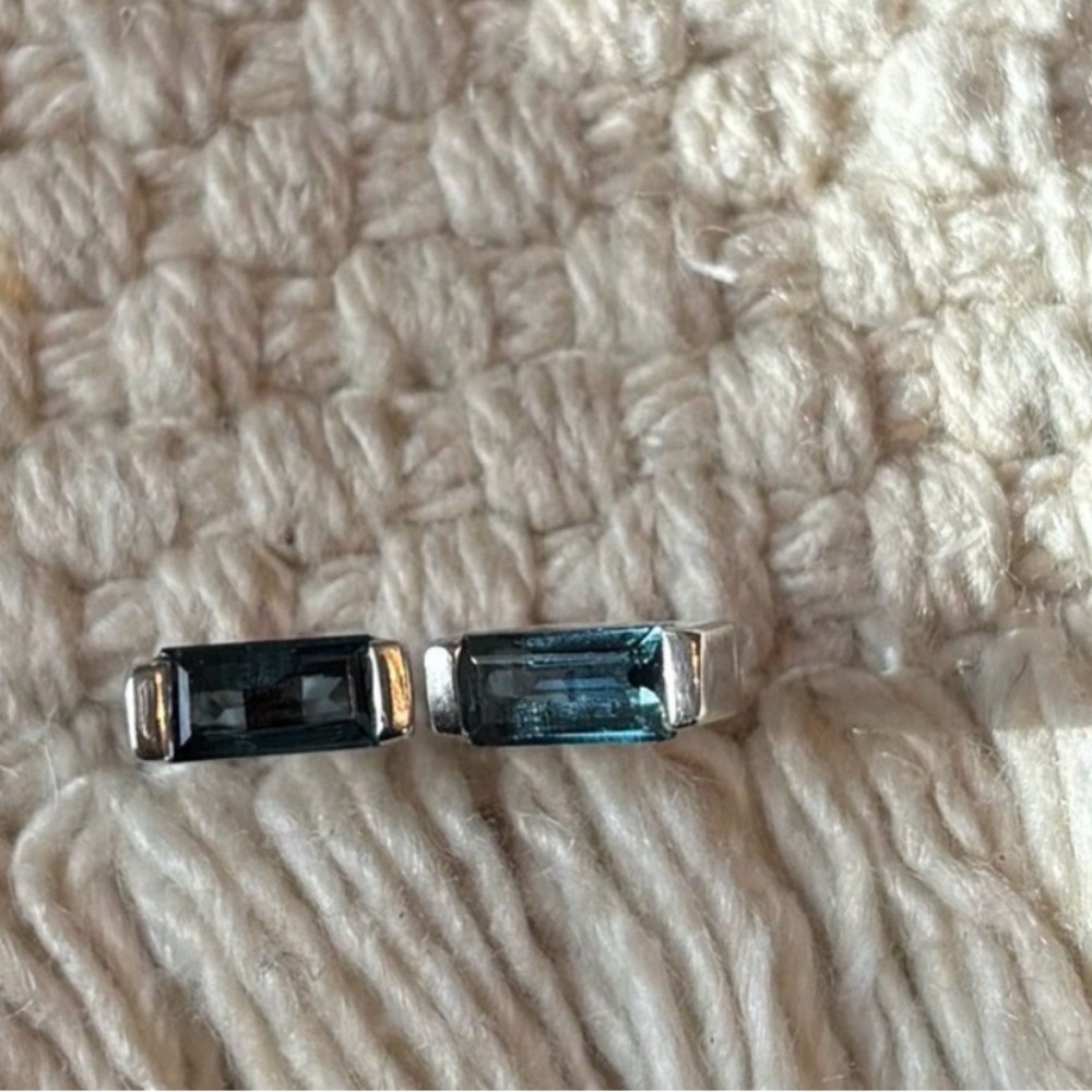 Sterling silver and London blue topaz studs - Picture 2 of 3